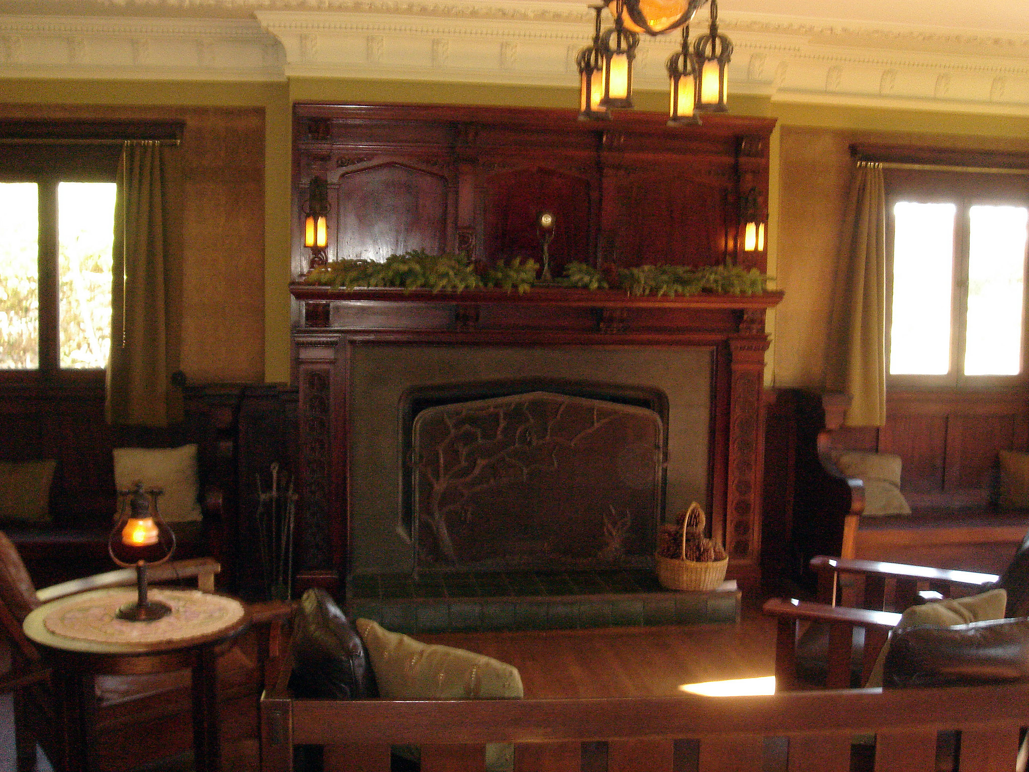 Craftsman Style Fireplace: Design and Mantel Ideas – Craftsman Style